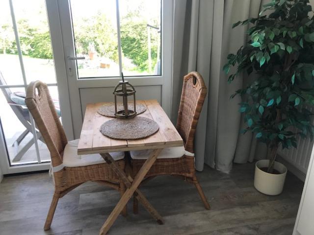 Luxe Prive-Kamer - Studio In Villa Aan Zee, Dishoek, Vernieuwd Bagian luar foto